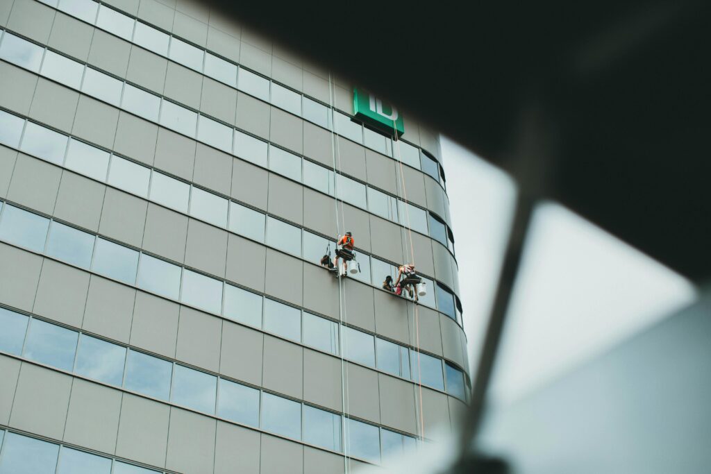 commercial window cleaners