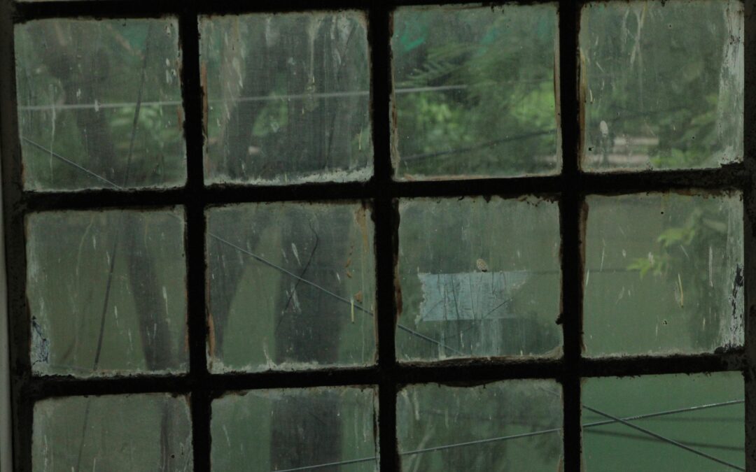 What Removes Black Marks  from Building Windows?